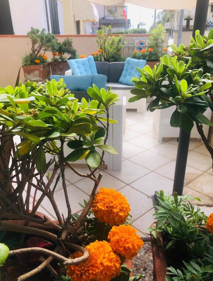 Hotel Perla Del Mare Lido di Camaiore Dış mekan fotoğraf