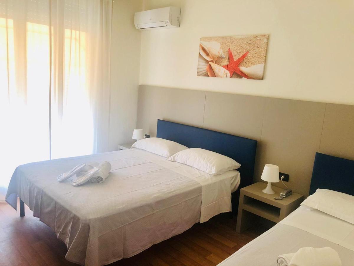 Hotel Perla Del Mare Lido di Camaiore Dış mekan fotoğraf