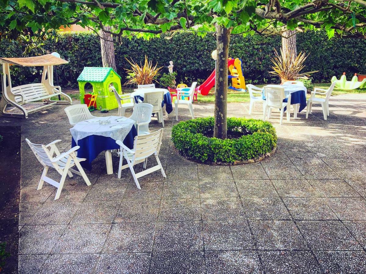 Hotel Perla Del Mare Lido di Camaiore Dış mekan fotoğraf