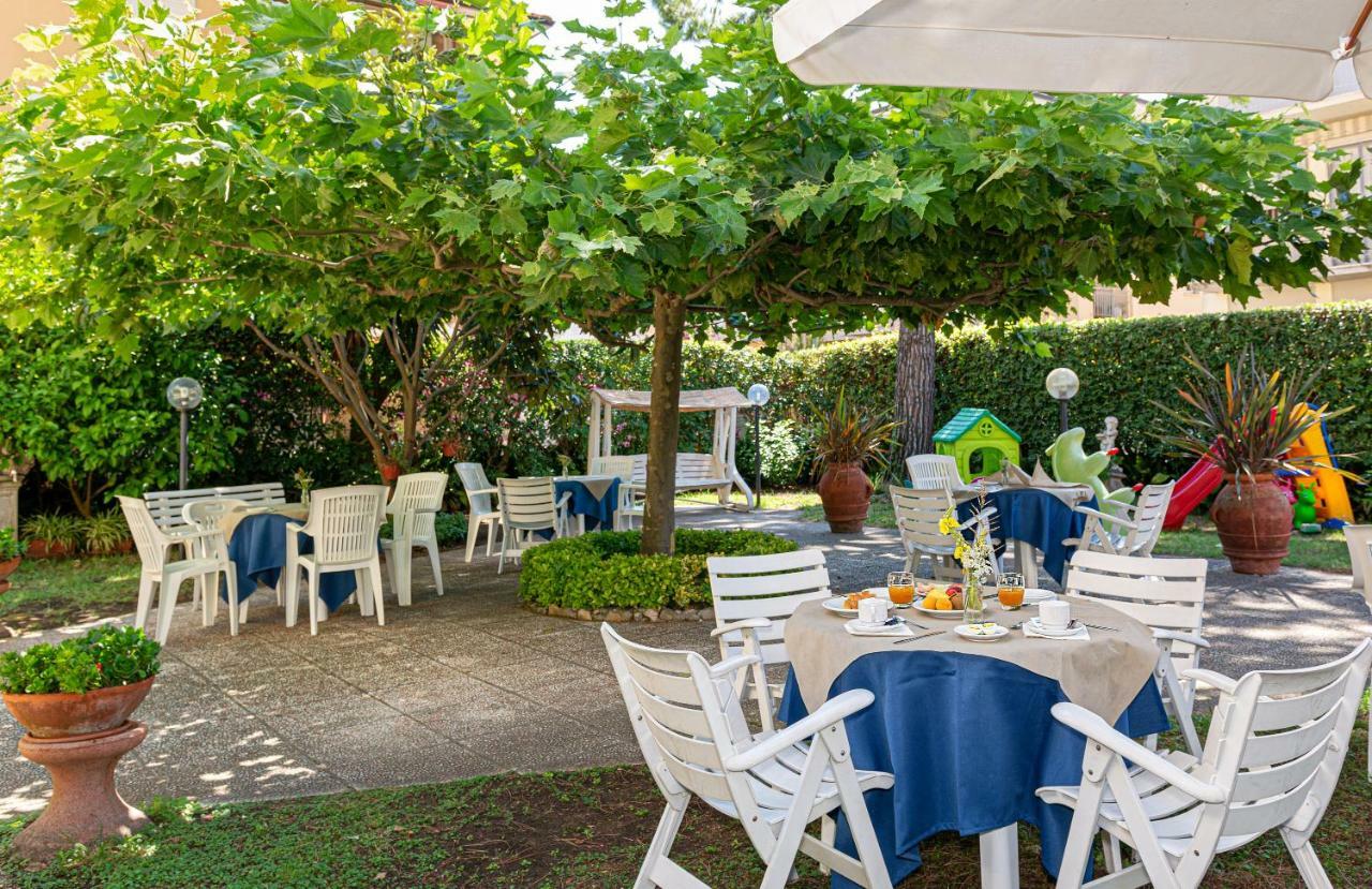Hotel Perla Del Mare Lido di Camaiore Dış mekan fotoğraf